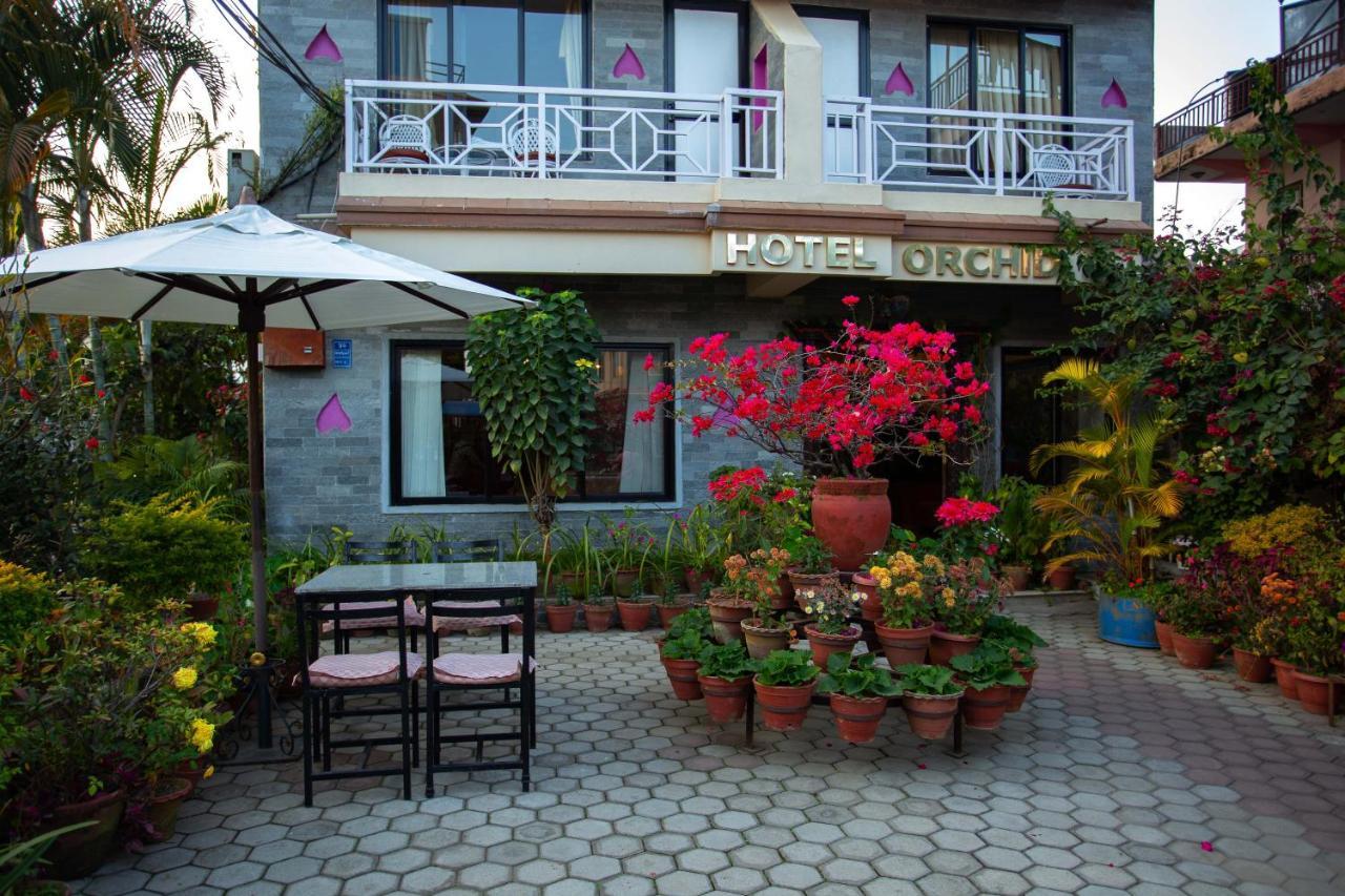 Hotel Orchid Покхара Екстер'єр фото